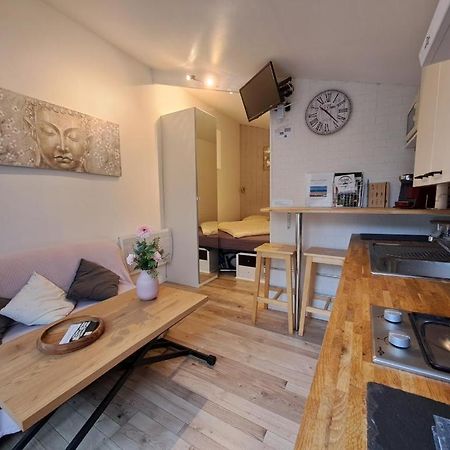 Joli Studio Au Calme Dans Un Jardin Privatif Ouistreham Dış mekan fotoğraf